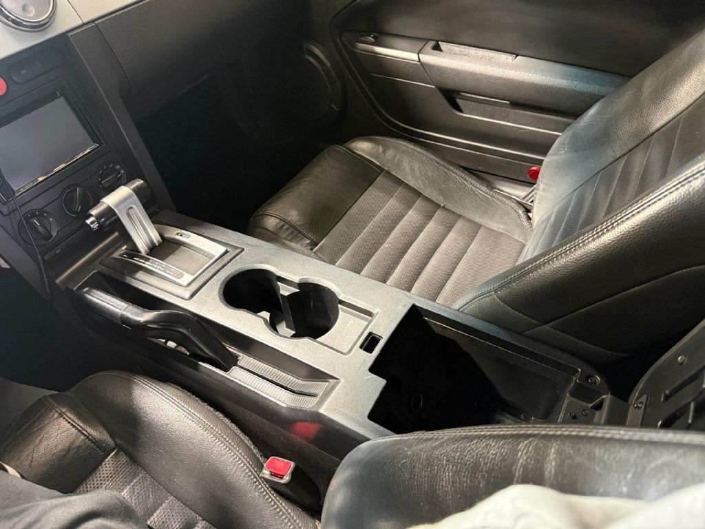 Used 2005 Ford Mustang GT RWD image 30