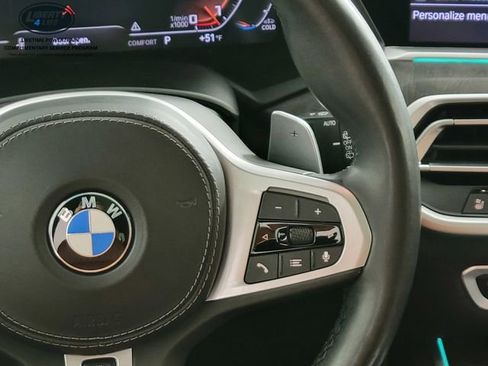 Used 2021 BMW X7 M50i image 30