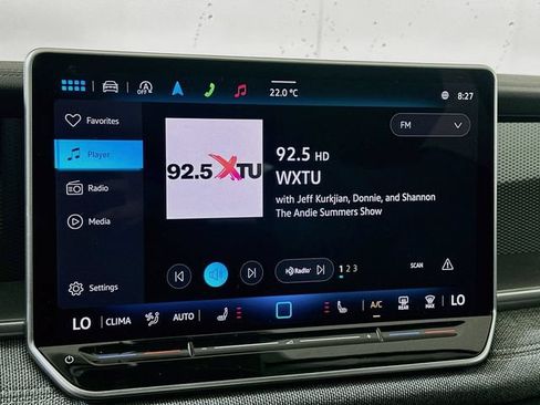 Certified 2025 Volkswagen Tiguan S AWD/4WD image 14