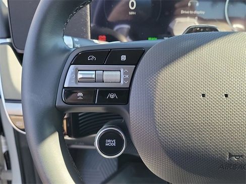 New 2026 Hyundai Ioniq 5 SEL image 5