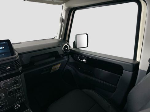 New 2026 INEOS Grenadier Fieldmaster Edition image 23