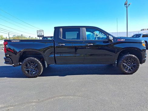 Used 2023 Chevrolet Silverado 1500 Custom Trail Boss image 8