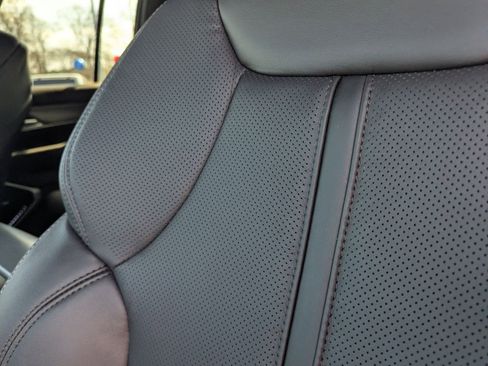 New 2026 Jeep Grand Wagoneer L Limited w/ Premium Group II image 13