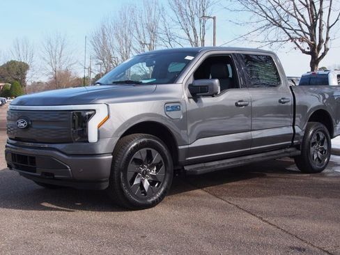 Certified 2025 Ford F150 Lightning Lariat w/ Max Trailer Tow Package image 3