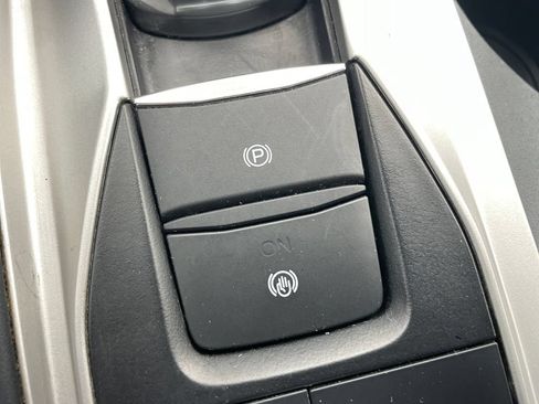 Certified 2023 Ford Explorer XLT AWD/4WD image 41
