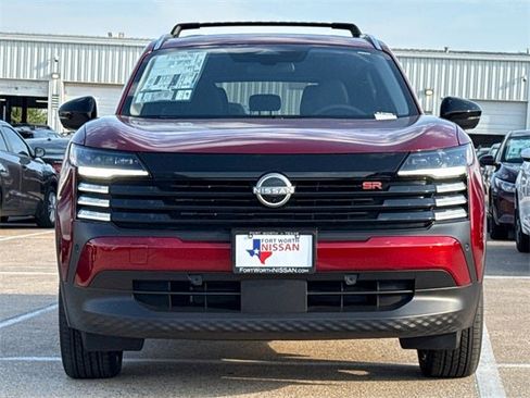 New 2026 Nissan Kicks SR image 2