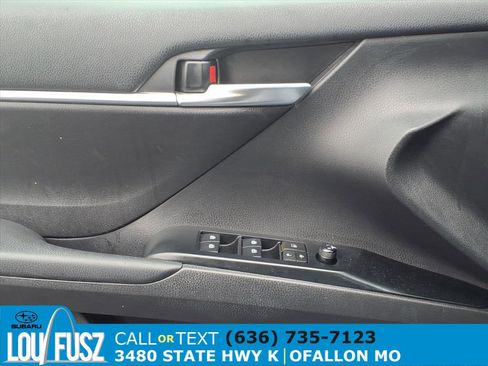 Used 2020 Toyota Camry LE image 22