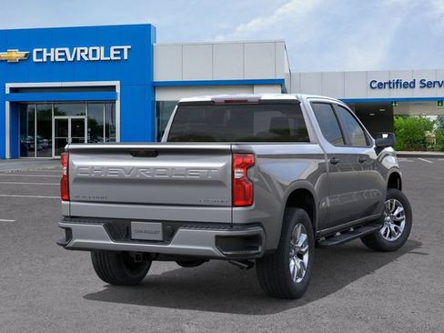 New 2026 Chevrolet Silverado 1500 Custom RWD image 4