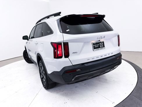 Used 2022 Kia Sorento S AWD/4WD image 7