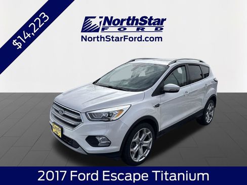 Used 2017 Ford Escape Titanium image 1
