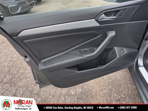 Used 2026 Volkswagen Jetta Sport FWD image 10