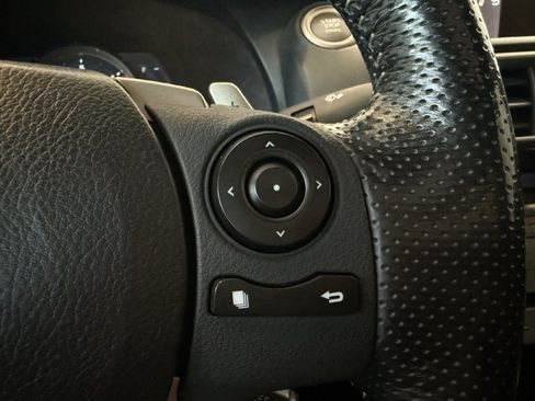 Used 2016 Lexus IS 200t w/ F Sport Package RWD image 31