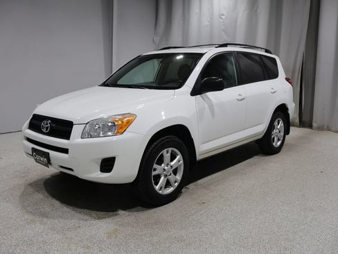 Used 2011 Toyota RAV4 4WD w/ Upgrade Value Pkg image 5