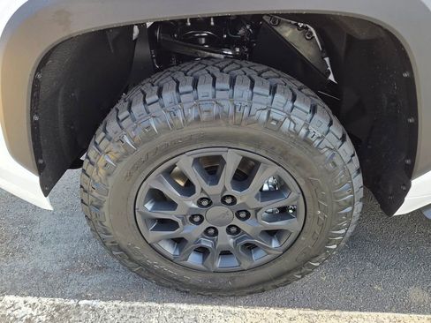 New 2026 Toyota Tundra SR5 image 4