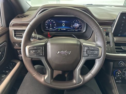 Used 2023 Chevrolet Tahoe Z71 w/ Luxury Package image 22