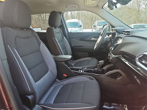 Used 2023 Chevrolet TrailBlazer LT w/ Convenience Package image 26