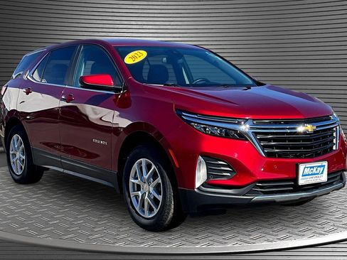 Used 2023 Chevrolet Equinox LT image 1