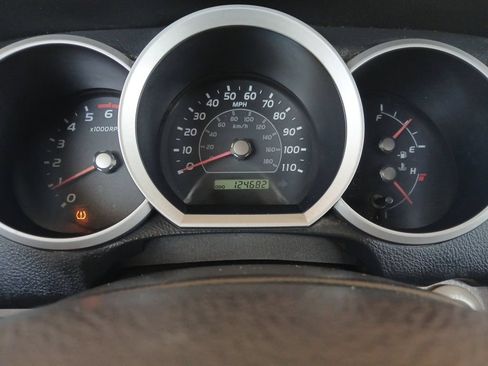 Used 2006 Toyota 4Runner SR5 RWD image 31