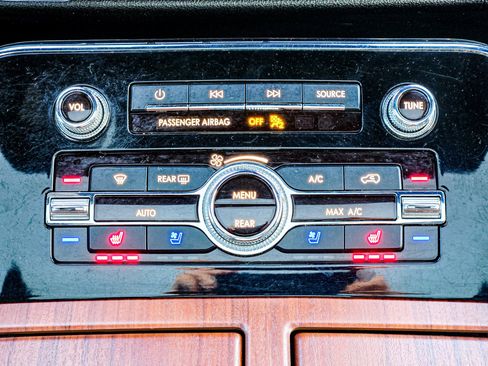 Used 2020 Lincoln Navigator Reserve image 17