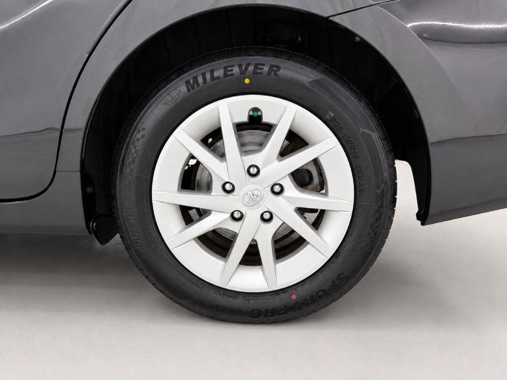 Used 2012 Toyota Prius V Three FWD image 26