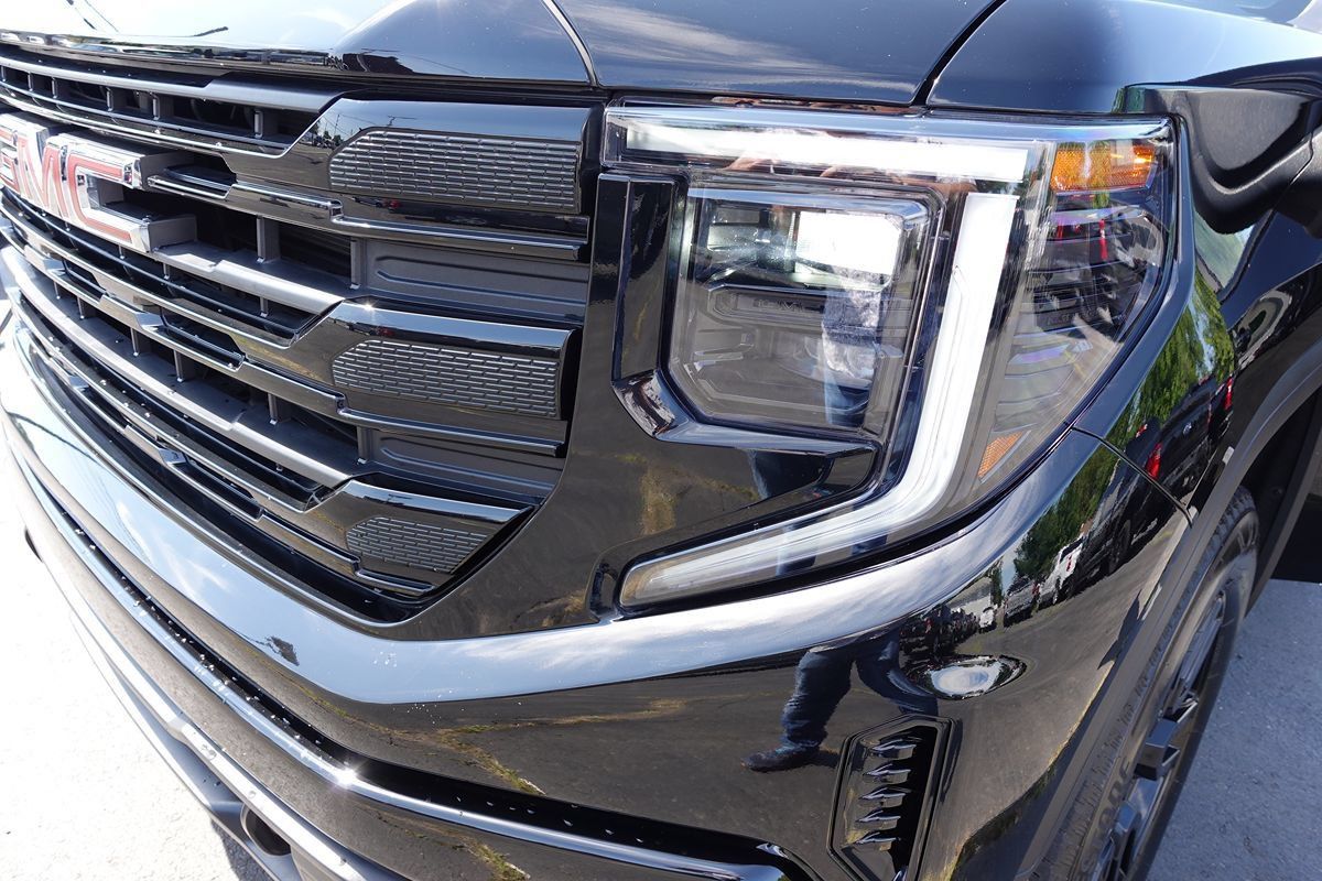Used 2024 GMC Sierra 1500 Elevation AWD/4WD image 62