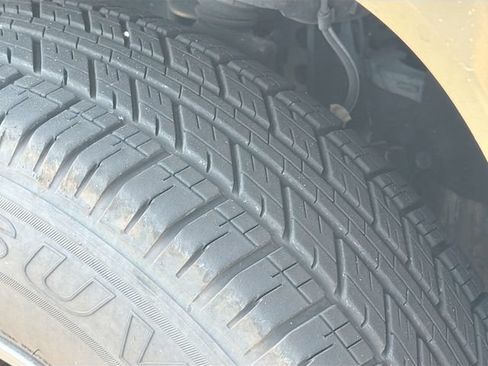 Used 2019 Toyota Tacoma SR5 RWD image 10
