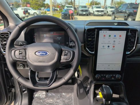 New 2025 Ford Ranger XLT w/ Equipment Group 301A High image 17