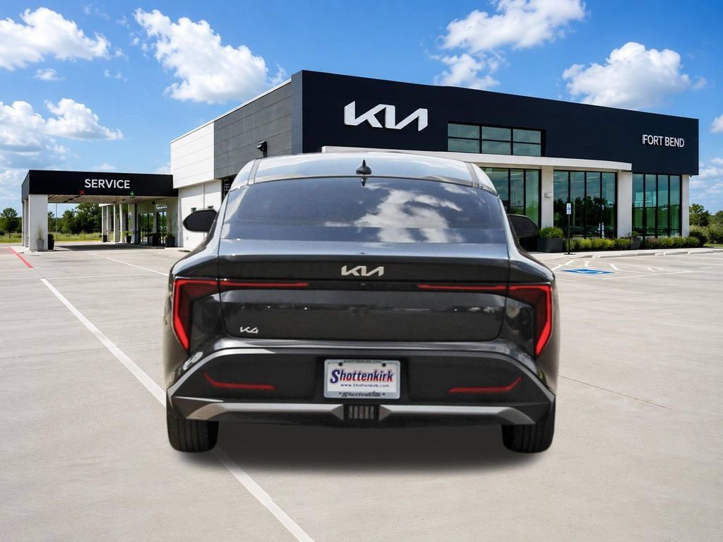 Used 2025 Kia K4 FWD image 6