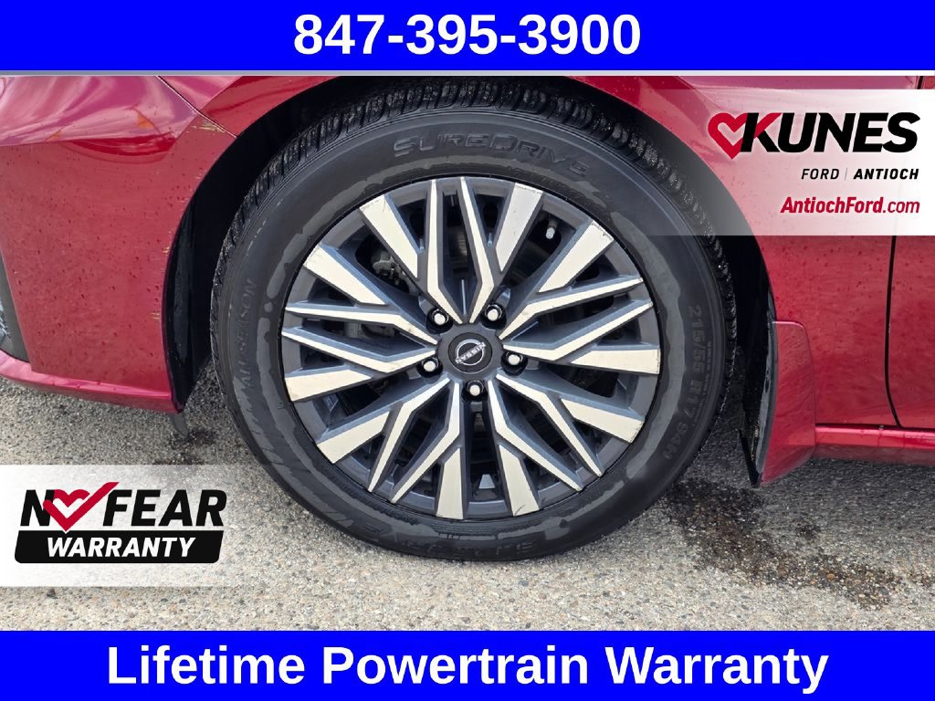 Used 2024 Nissan Altima 2.5 SV w/ SV Premium Package FWD image 18