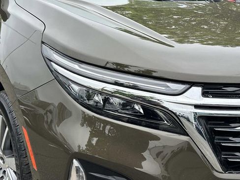 Used 2023 Chevrolet Equinox Premier FWD image 7