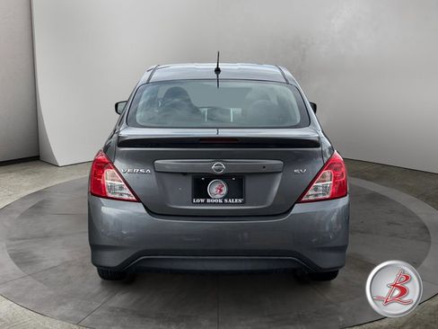 Used 2019 Nissan Versa SV image 6