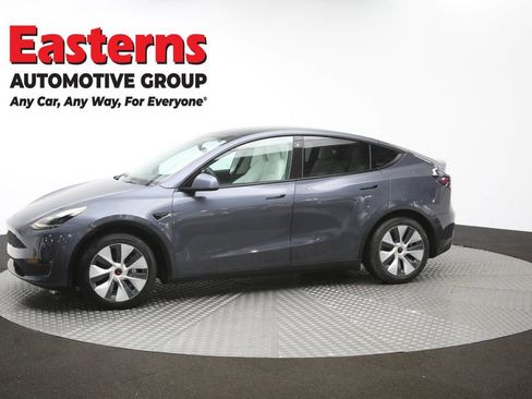 Used 2023 Tesla Model Y Long Range AWD/4WD image 54