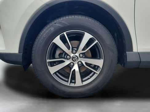 Used 2016 Toyota RAV4 XLE FWD image 27