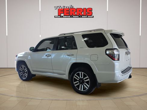 Used 2023 Toyota 4Runner Limited AWD/4WD image 7