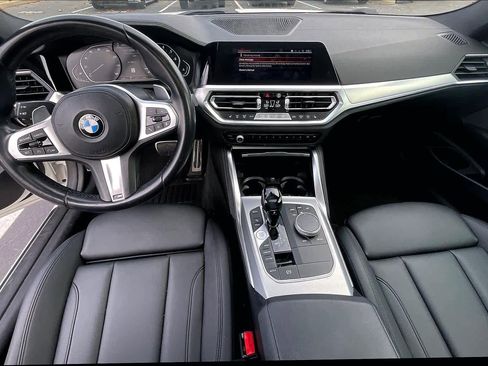 Used 2021 BMW 430i Coupe w/ M Sport Package image 17