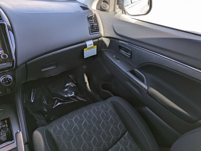 New 2027 Mitsubishi Outlander Sport ES FWD image 17
