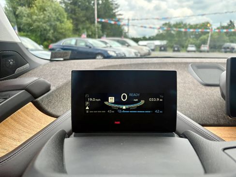 Used 2015 BMW i3 w/ Range Extender RWD image 36