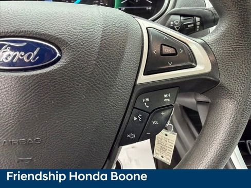 Used 2016 Ford Fusion SE FWD image 20