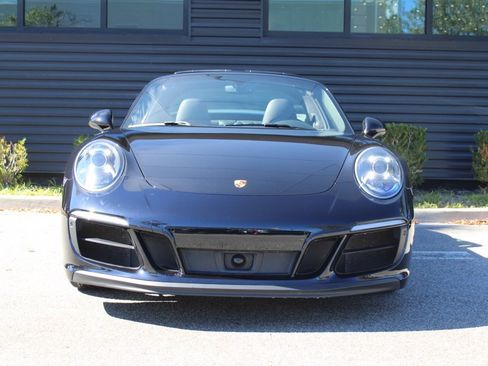 Used 2019 Porsche 911 Targa 4 GTS image 10