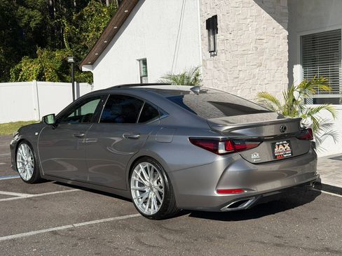 Used 2019 Lexus ES 350 F Sport image 11