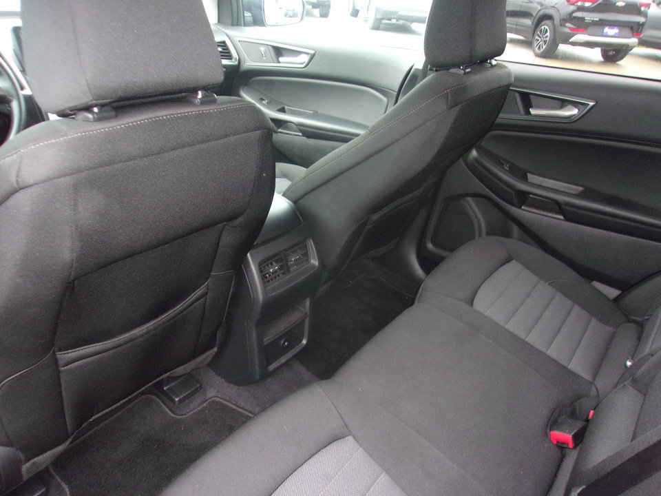 Used 2024 Ford Edge SE AWD/4WD image 16