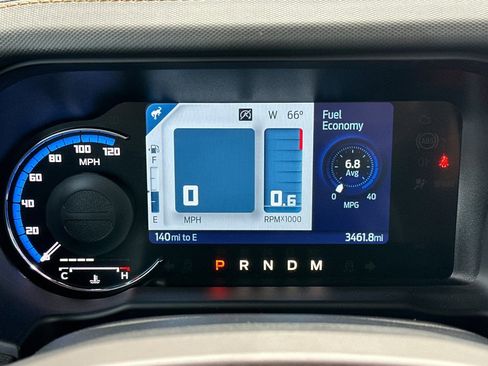 Used 2024 Ford Bronco Badlands image 25