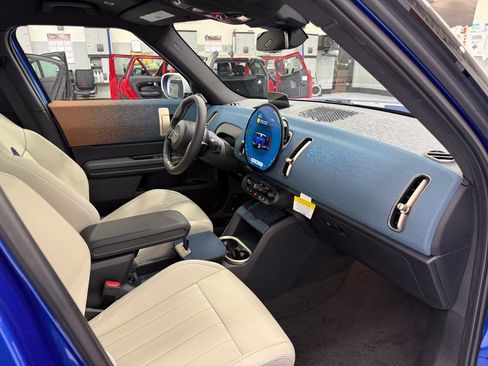 Certified 2025 MINI Cooper Countryman S image 29