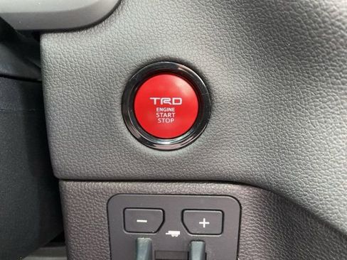 Used 2025 Toyota Tundra Limited w/ TRD Off-Road Package AWD/4WD image 9
