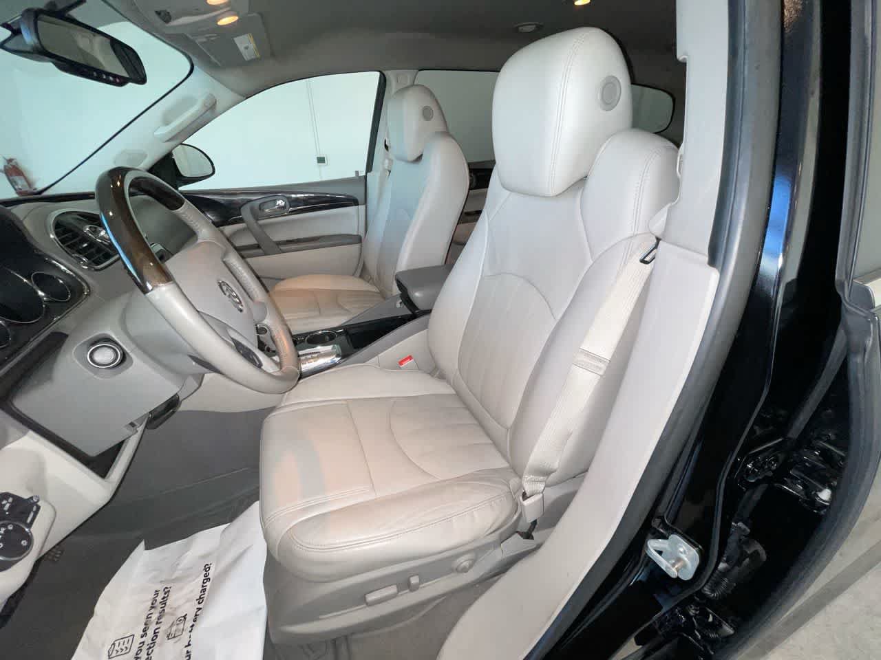 Used 2016 Buick Enclave Leather w/ Trailering Package AWD/4WD image 11