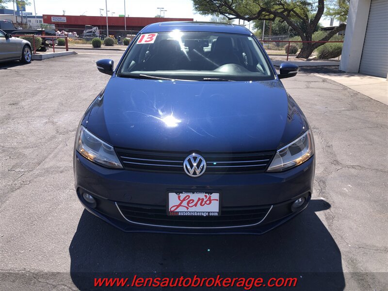 Used 2013 Volkswagen Jetta TDI FWD image 3