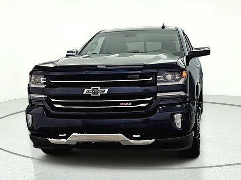 Used 2018 Chevrolet Silverado 1500 LTZ Z71 w/ Centennial Edition AWD/4WD image 9