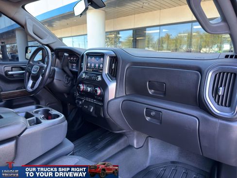 Used 2020 GMC Sierra 1500 Elevation w/ Elevation Value Package image 29
