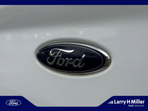 Used 2020 Ford Transit Connect XL image 24