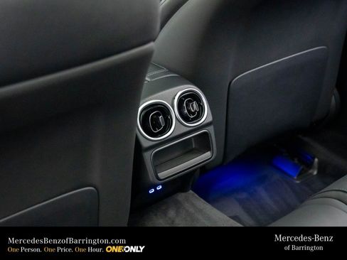 New 2026 Mercedes-Benz C 300 4MATIC Sedan image 21